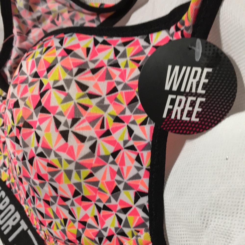 Body Form 38C Sport Bra - Picture 2 of 12